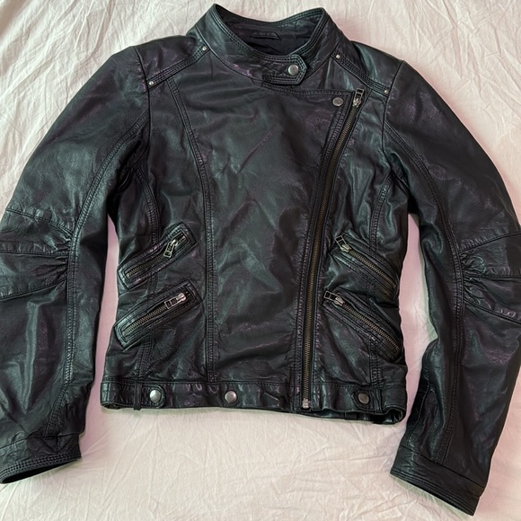 Danier leather jacket - Picture 12 of 14